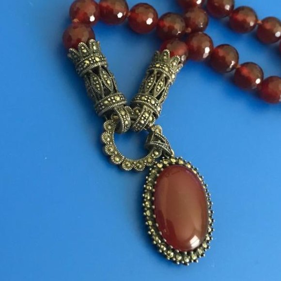 Art Deco Inspired Carnelian Beads & Pendant Necklace - Picture 3 of 16
